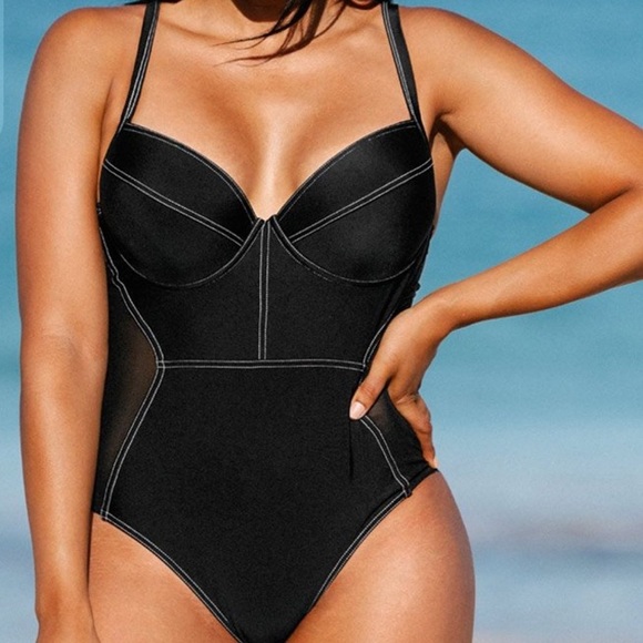 Cupshe Black Ivory Contrast Stitched push up Plus Size One Piece Swimsuit - Picture 7 of 7